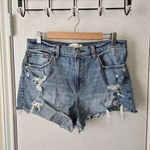 Abercrombie & Fitch The Mom Short